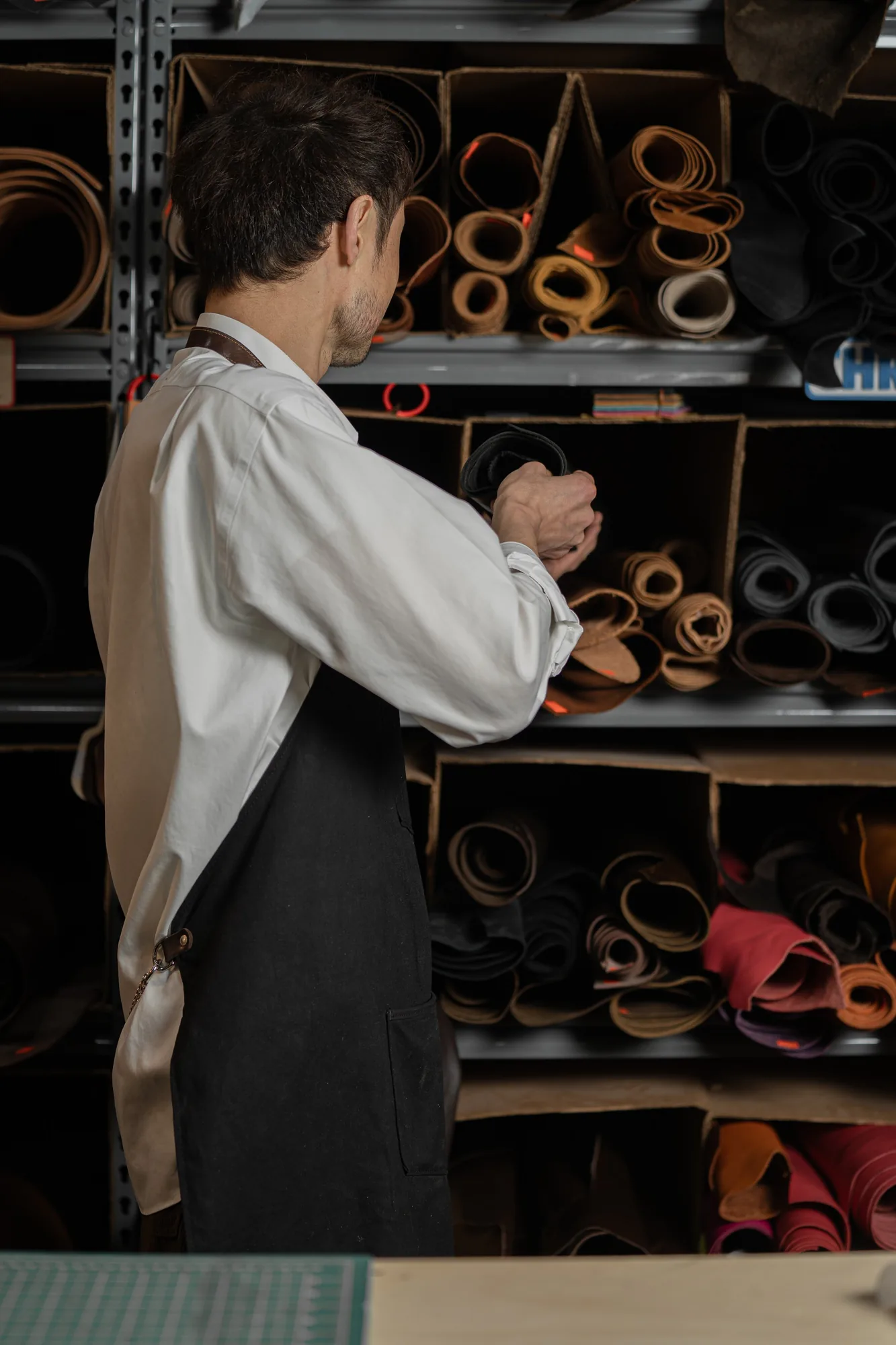 Joe working in his atelier, photographed by Dani Cruz Photography