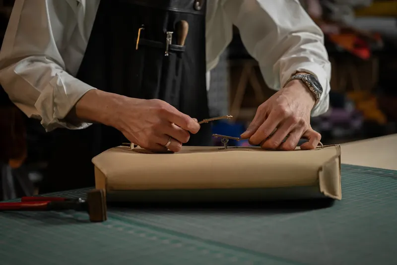 Joe working in his atelier, photographed by Dani Cruz Photography