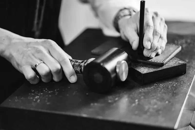 Joe working in his atelier, photographed by Dani Cruz Photography