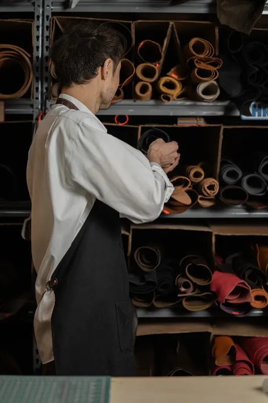Joe working in his atelier, photographed by Dani Cruz Photography